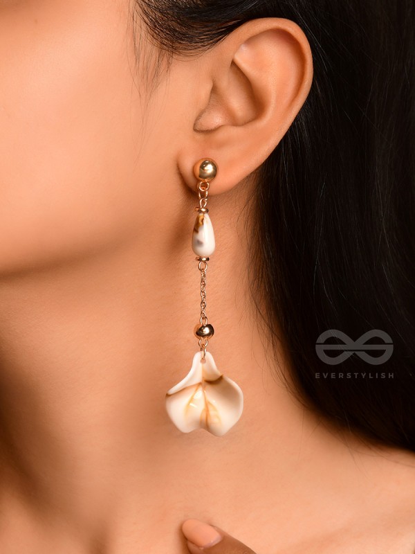 The Beach Spirit- Golden Embellished Earrings