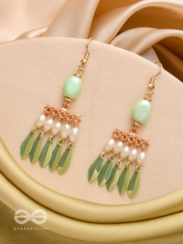 The Fancy Fern- Golden Pearl Earrings