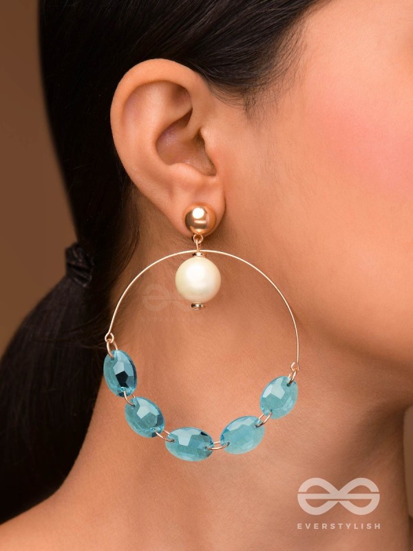 The Heavenly Blues- Golden Pearl Earrings