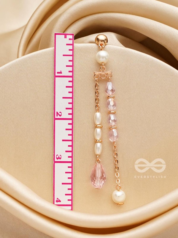 The Lush Grapevine- Golden Pearl Earrings