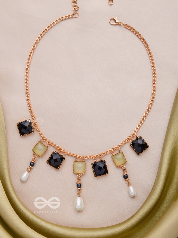 The Midnight Romance - Elegant Necklace With Anti-Tarnish Coating 