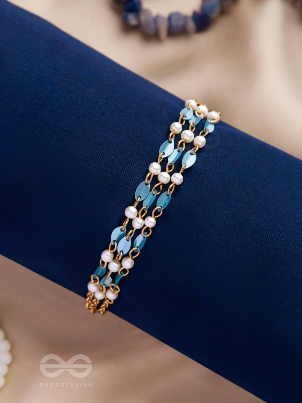 THE AQUAMARINE DELIGHT - ELEGANT MULTILAYERED BRACELET