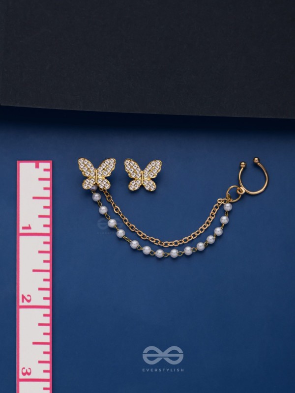 IN-FLIGHT DELIGHT - GOLDEN EAR-CUFF & STUD-EARRING