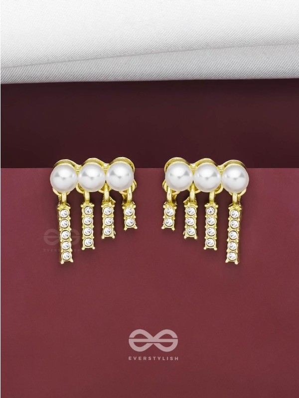 SWINGIN IN WIND - GOLDEN PEARL EARRINGS