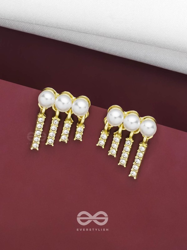 SWINGIN IN WIND - GOLDEN PEARL EARRINGS
