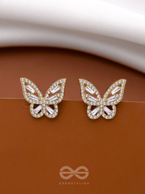 TWILIGHT FLUTTERBEAMS - GOLDEN SPARKLING STUDS