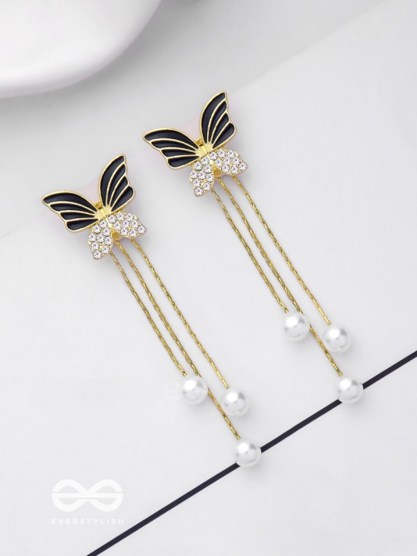 WINGED WONDERLAND - GOLDEN PEARL EAR JACKETS (BLACK)
