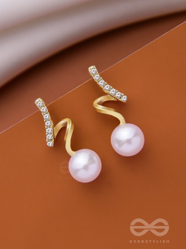 PEARL'N SWIRL - GOLDEN SPARKLING STUDS