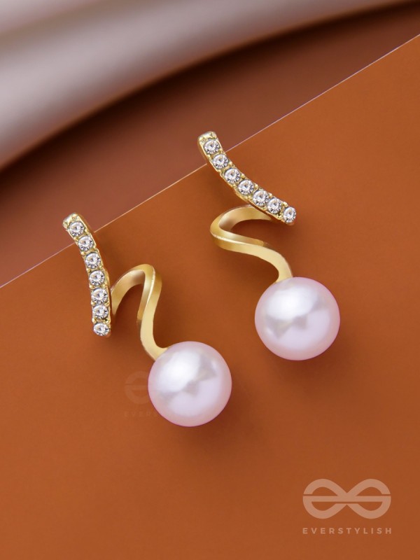 PEARL'N SWIRL - GOLDEN SPARKLING STUDS