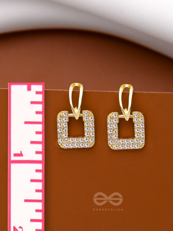 MISSIN' NOTHING - GOLDEN SPARKLING EARRINGS