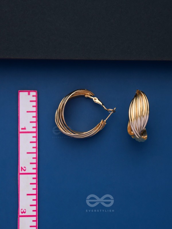 LEVELING IT UP - STATEMENT GOLDEN HOOPS