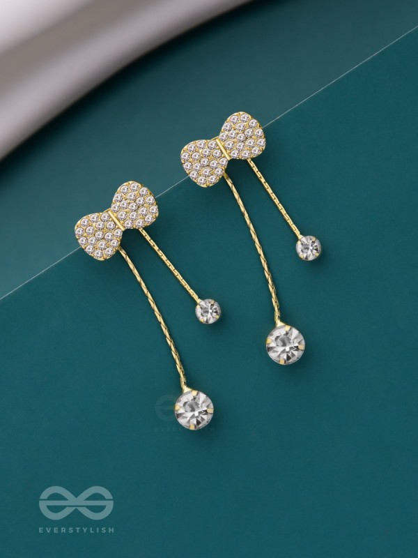 BLINGY BOWS - GOLDEN SPARKLING EARJACKETS