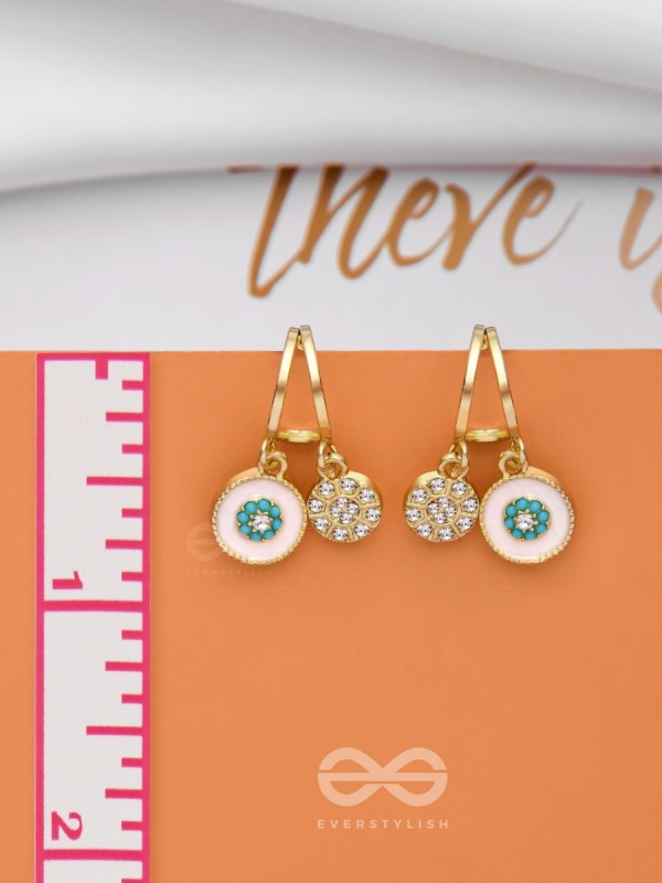 BLOOMING IT AWAY - GOLDEN DROP EARRINGS