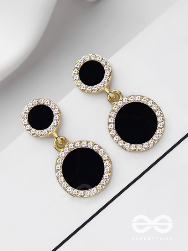 MIDNIGHT ENCHANTMENT - GOLDEN AND BLACK DROP EARRINGS
