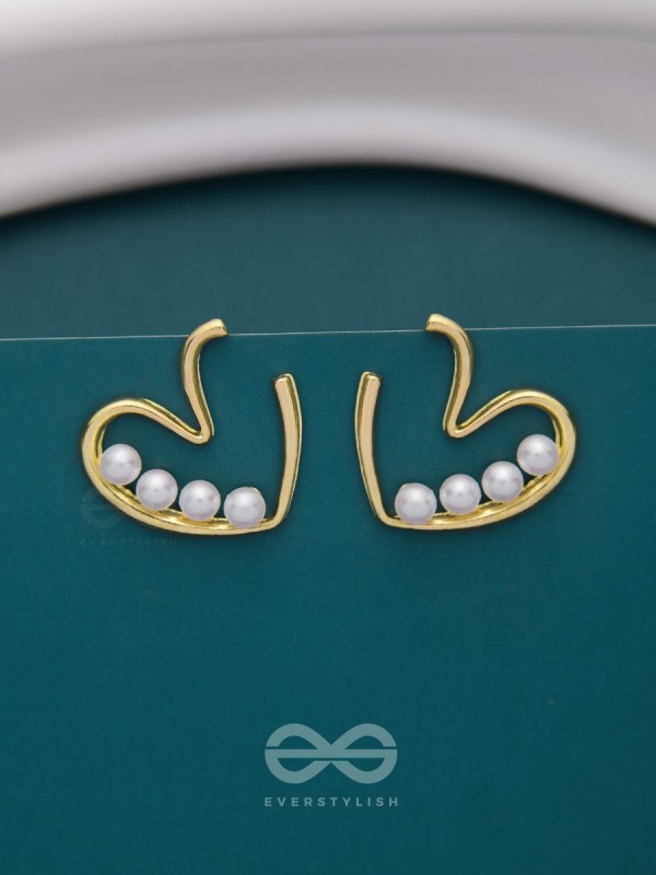 LOVE YOU STILL - GOLDEN PEARL STUDS