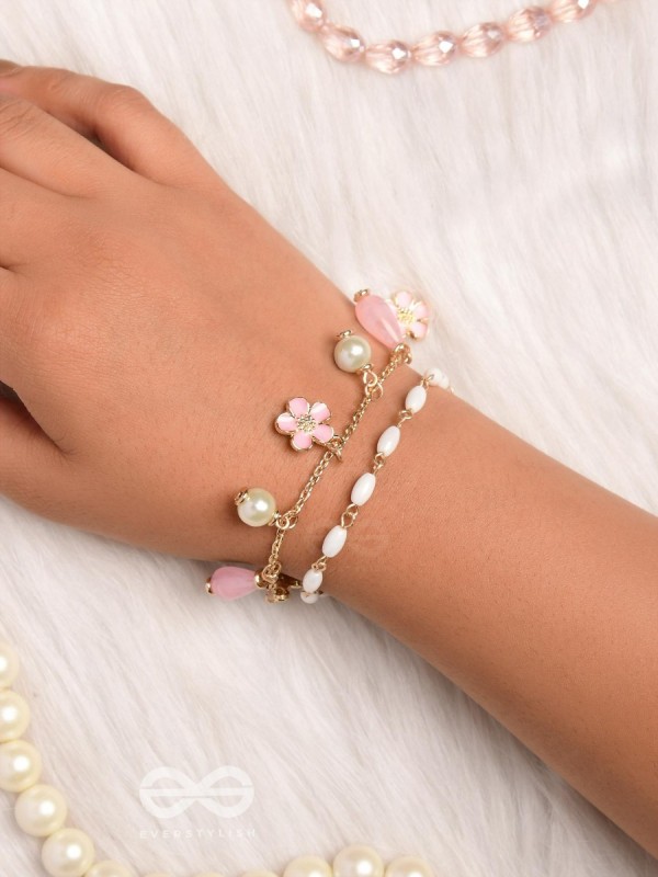 THE FLOWERING PARADISE - CASUAL MULTILAYERED BRACELET