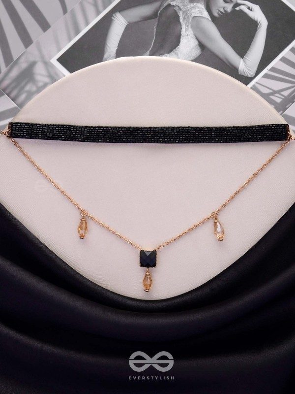 Magic In Darkness - Statement Choker Neckpiece With Anti-Tarnish Coating 