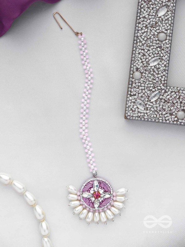 MUKHASHRI - FILLED WITH BEAUTY - STONES, CUTDANA AND BEADS EMBROIDERED MAANGTIKA