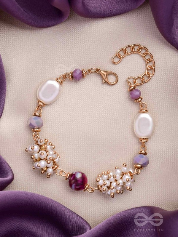 A MAUVE MOON - CLASSY BEADED BRACELET