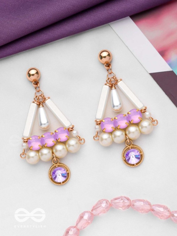 THE REGAL RADIANCE - GOLDEN EMBELLISHED EARRINGS