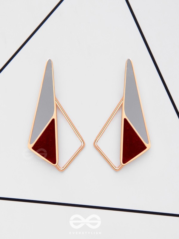 SLEEK SCARLET SHADOWS - CASUAL ENAMELED EARRINGS