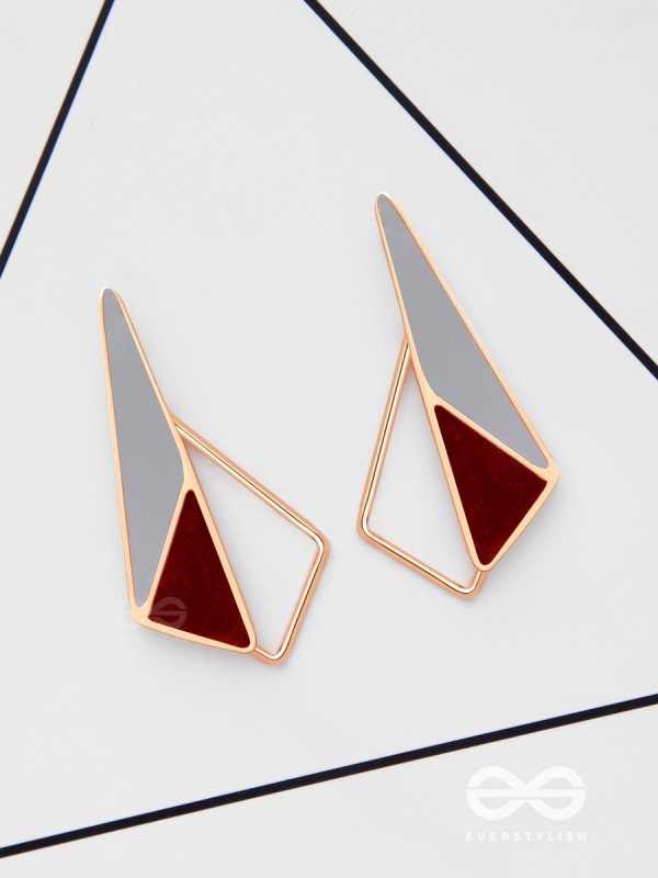 SLEEK SCARLET SHADOWS - CASUAL ENAMELED EARRINGS