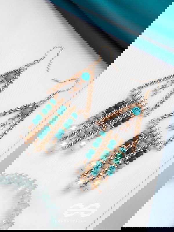 THE DRIZZLE DAZZLE - CASUAL DROP EARRINGS