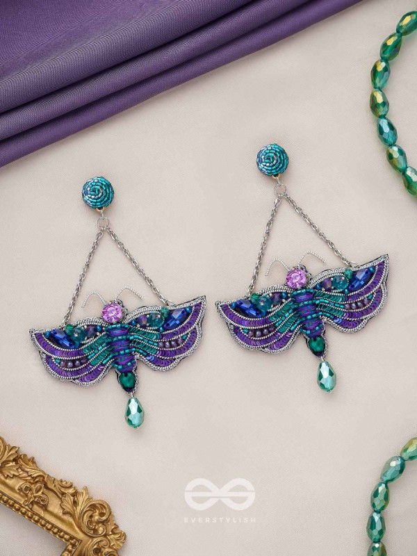 MAINAKA - THE MAGNIFICENT WINGS - SEQUINS, STONES AND BEADS EMBROIDERED EARRINGS