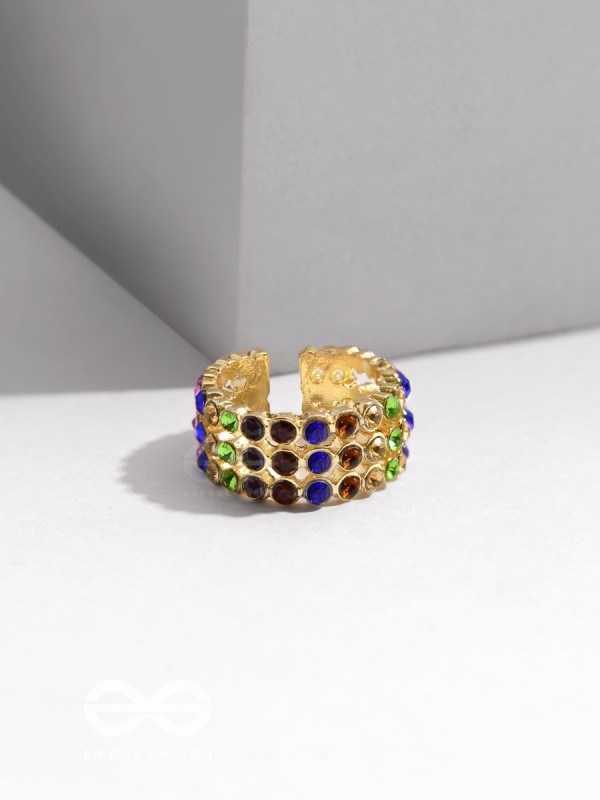 PRISM SPARKLERS - GOLDEN EMBELLISHED RING (MULTICOLOR)