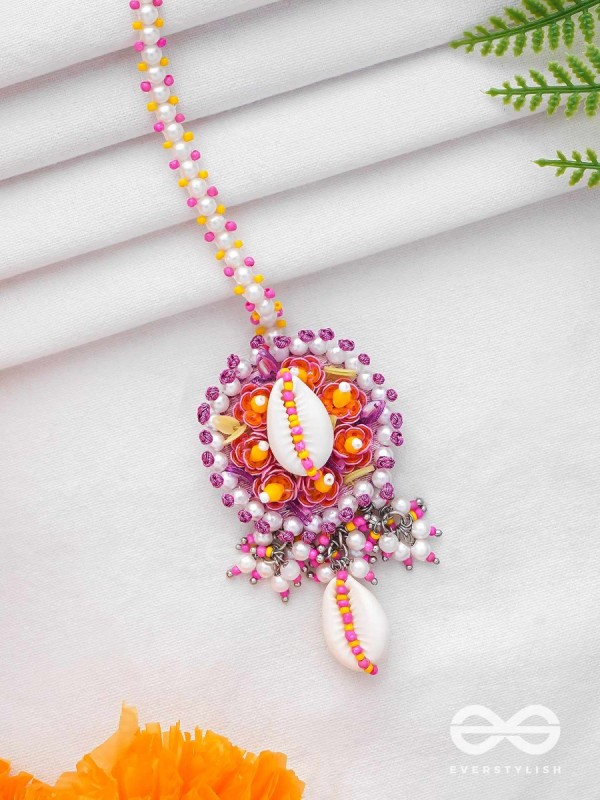 KAAKINI - A SHELL'S TREASURES - SHELL AND BEADS EMBROIDERED MAANGTIKA
