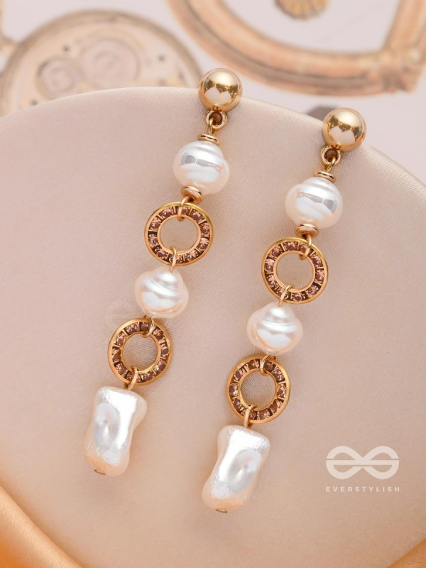 CHAMPAGNE WHISPERS - GOLDEN EMBELLISHED EARRINGS