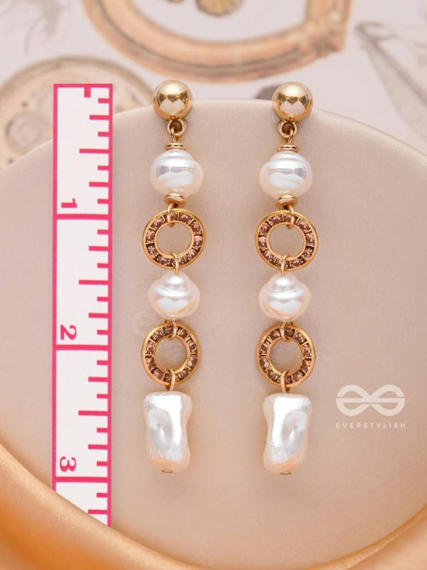 CHAMPAGNE WHISPERS - GOLDEN EMBELLISHED EARRINGS