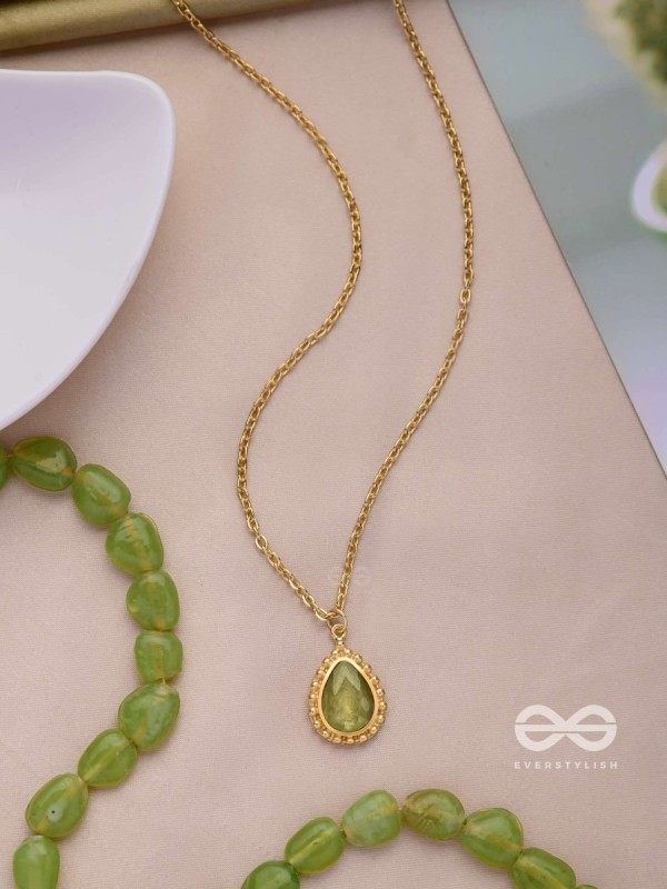 Dewdrop Enchantment - Golden Embellished Neckpiece With Anti-Tarnish Coating 