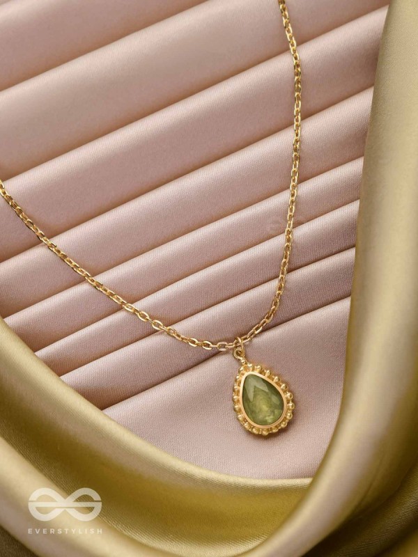 Dewdrop Enchantment - Golden Embellished Neckpiece With Anti-Tarnish Coating 