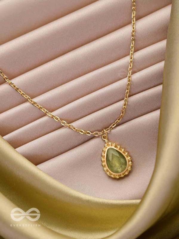 Dewdrop Enchantment - Golden Embellished Neckpiece With Anti-Tarnish Coating 