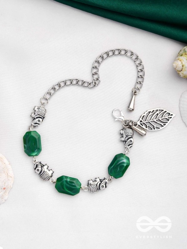 JUNGLE JIVE - OXIDISED EMBELLISHED BRACELET