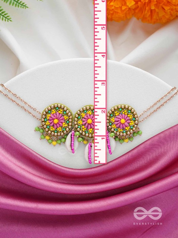 SAKOSHA - THE SEASHELL BEAUTY - SHELLS, BEADS AND RESHAM EMBROIDERED NECKPIECE