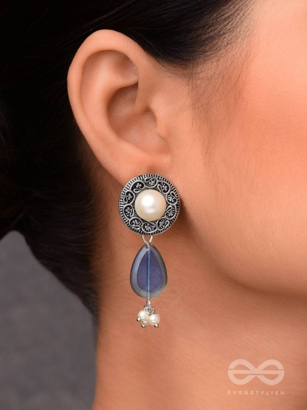 Marine Moonstone - Oxidised Pearl Jhumka Earring 