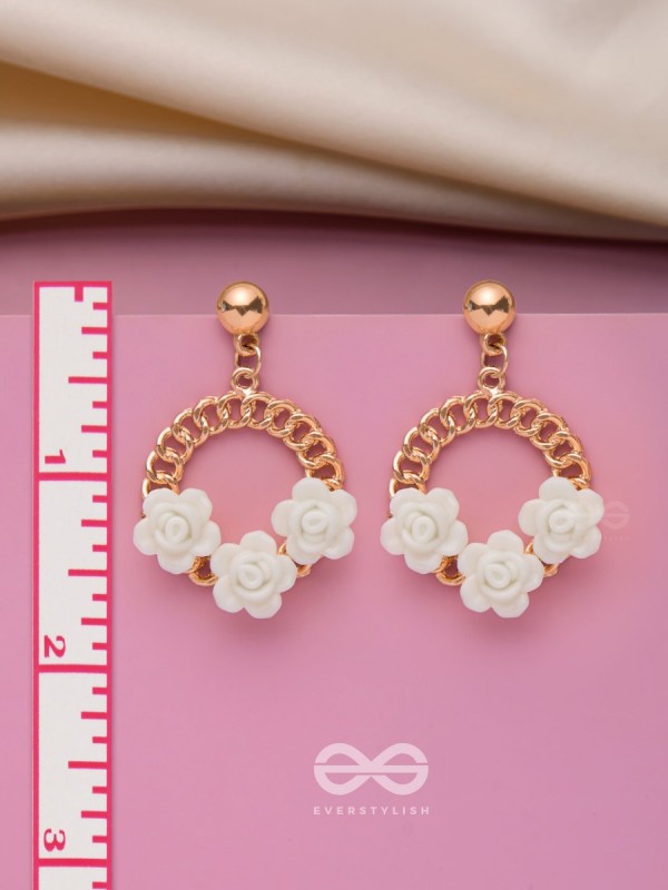 The Milky Blooms - Golden Earrings