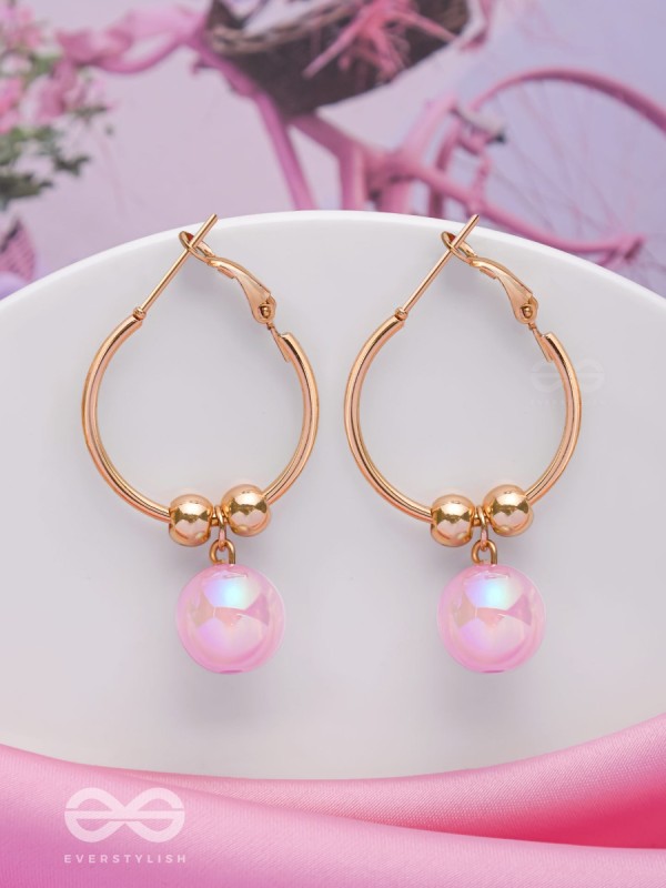 THE PINK CHAMPAGNE - GOLDEN HOOP EARRINGS