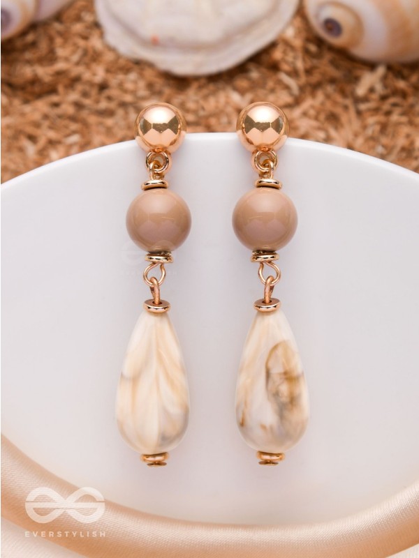 THE COASTAL DUNES - GOLDEN EMBELLISHED EARRINGS