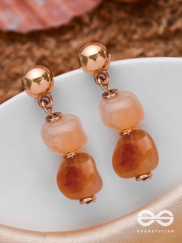 THE FADING BLAZE - GOLDEN EMBELLISHED EARRINGS