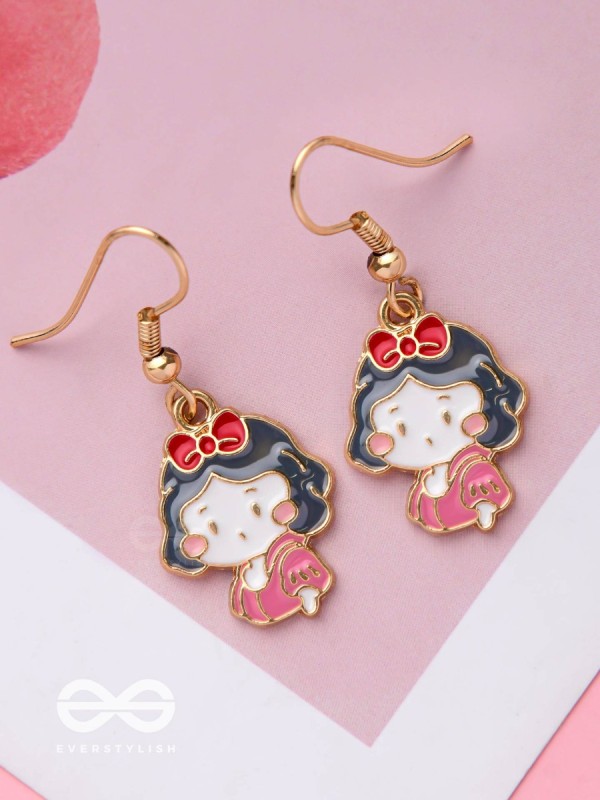 THE MINI MISS - GOLDEN EMBELLISHED EARRINGS