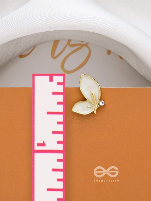 FLY AWAY WITH ME - GOLDEN AND WHITE EMBELLISHED STUD EARRINGS