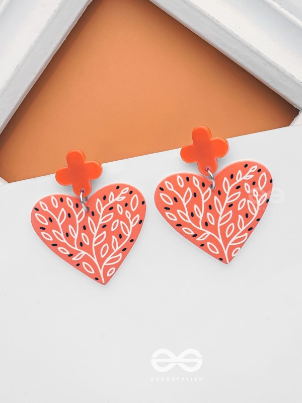 THE LUCKY LOVE - ORANGE ACRYLIC EARRINGS