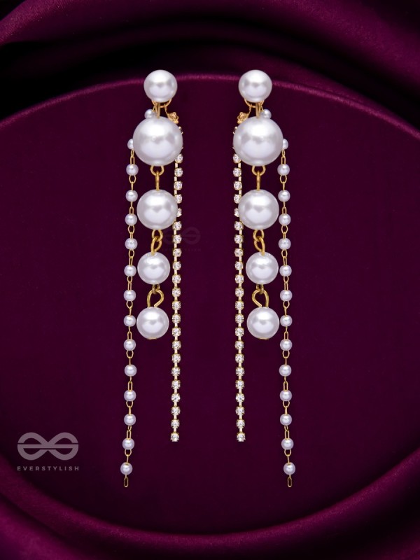 THE DEWDROPPED ELEGANCE - GOLDEN PEARL EAR JACKETS