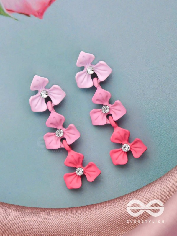 THE CHERRY BLOSSOMS - ELEGANT ACRYLIC EARRINGS