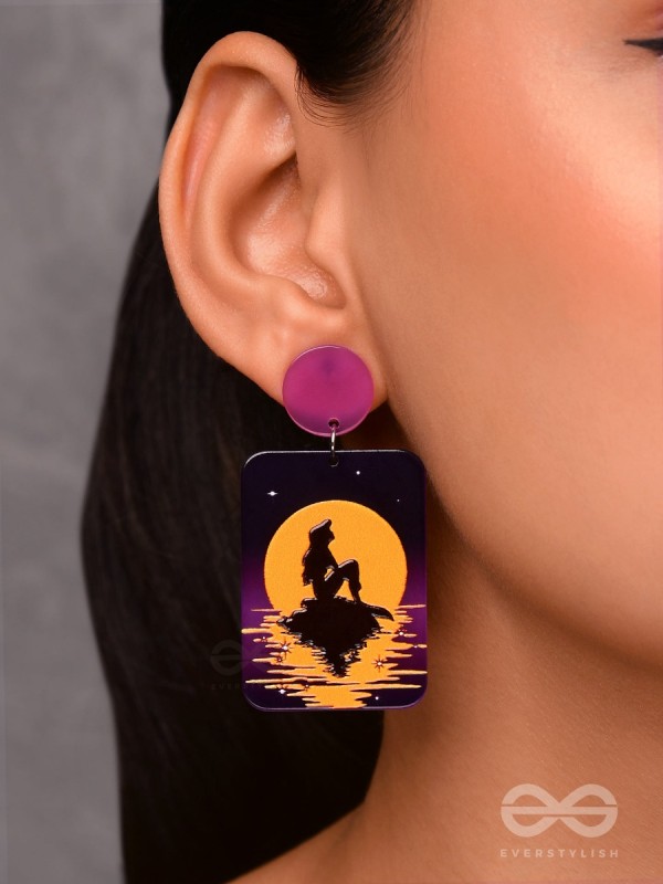 THE LITTLE MERMAID - STATEMENT ACRYLIC EARRINGS