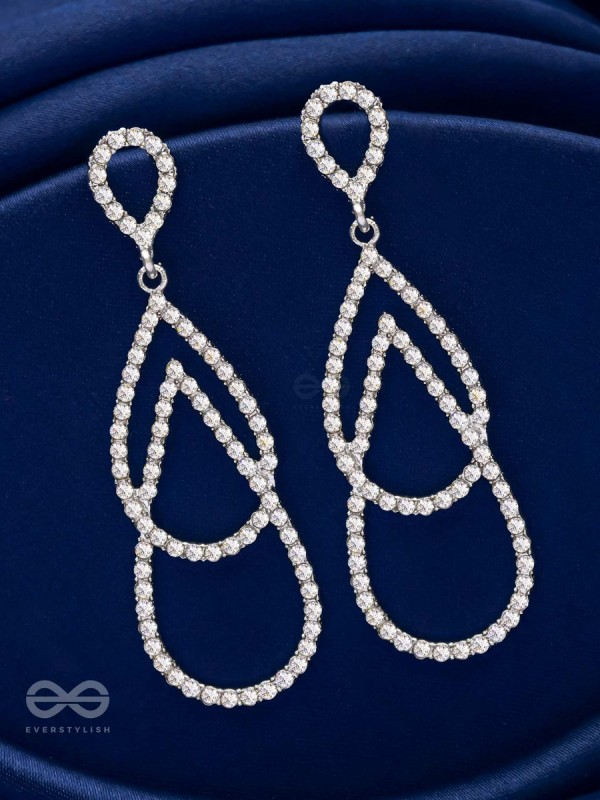 DROP IT LIKE IT'S HOT - STATEMENT SILVER EARRINGS