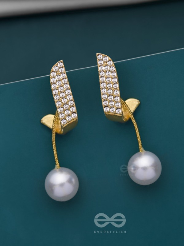 THE MELODIC TWIST - GOLDEN EMBELLISHED EAR JACKETS